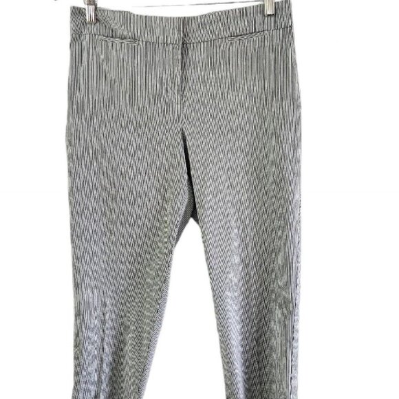 Talbots Pants - Talbots Signature Women Size 10P 10 Petite Black White Pinstripe Capri Crop Pant